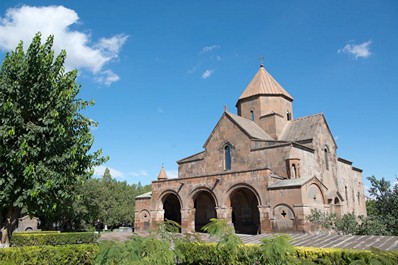 St.-Gajane-Kirche, Wagharschapat, Armenien