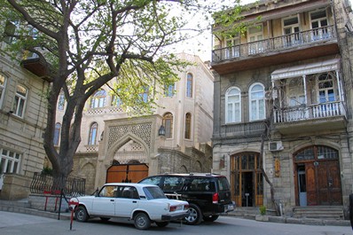Guía de Escala en Bakú
