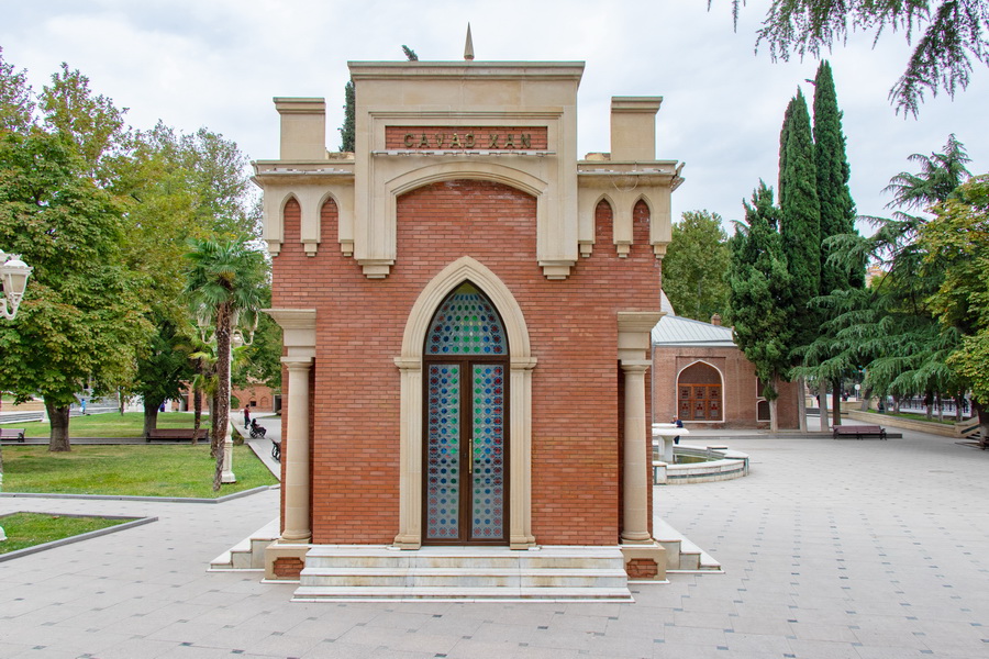 Javadkhan Mausoleum, Ganja