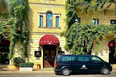 Hotel, Shah Palace Luxury Museum Hotel