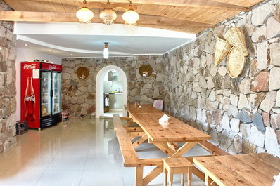 Restaurant, Tirebi Farmhouse Guest House
