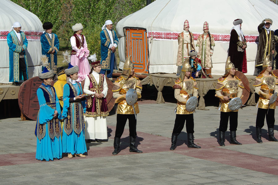 カザフスタン文化、カザフのユルト