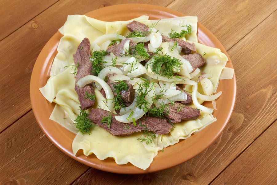 Казахские мясные блюда, Традиционная казахская еда