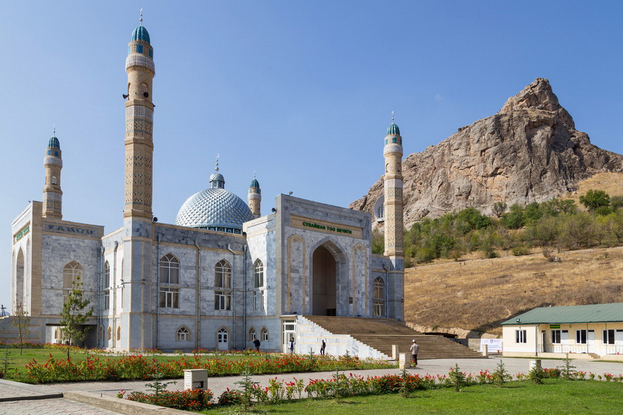 Religión en Kirguistán