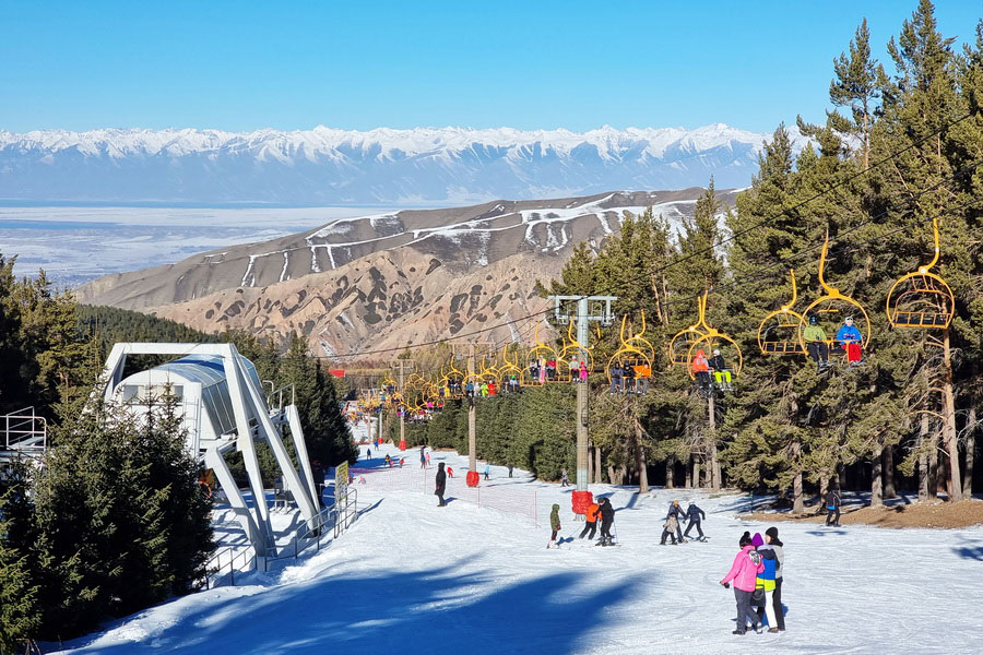 Tours de Esquí en Kirguistán