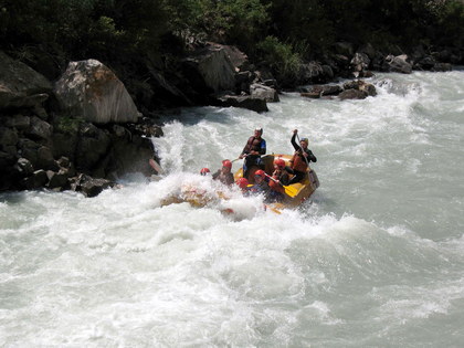 Rafting tours in Kyrgyzstan: Floating down the Chu River