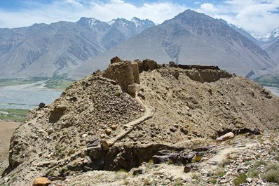 Fortress Yamchun, Pamir Highway