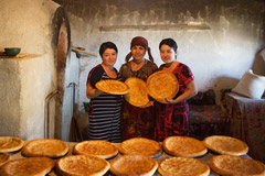 Non (Bread) Bakers, Uzbekistan, Central Asia