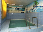 Закрытый бассейн, Гостиница Джейхун