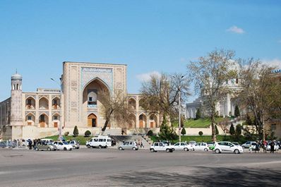 Best time to visit Uzbekistan. Spring