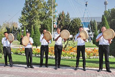 Die beste Reisezeit für Usbekistan. Frühling