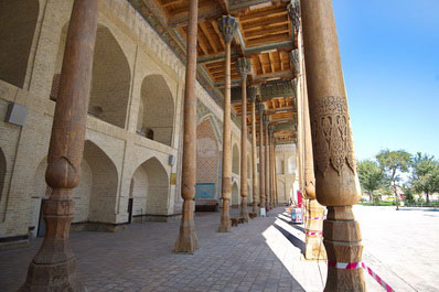 Bolo-Khauz Complex, Bukhara