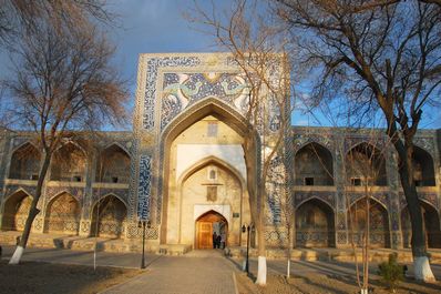 Madrasa Nadir Divan-begi, Bujará (Bukhara)