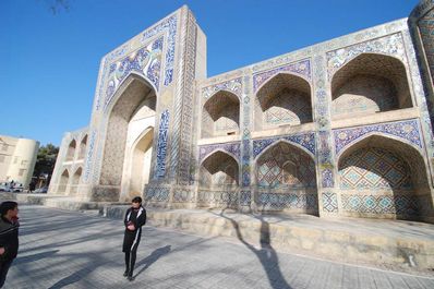 Nadir Divan-begi Madrasah, Bukhara