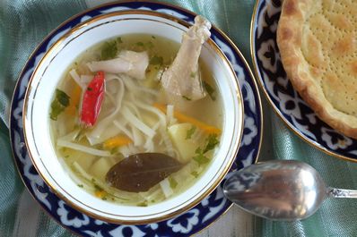 ウズベキスタンの国民的なスープ
