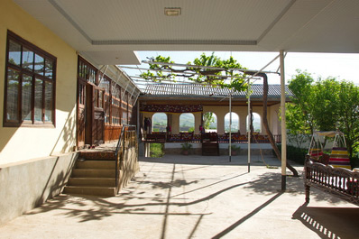 Внутренний двор, Гостевой Дом Абдусалом-ака