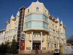Retro Palace Hotel