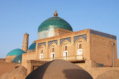 Mausoleum of Makhmud Pakhlavan, Khiva