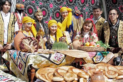 Приготовление праздничного плова на Навруз. Узбекистан