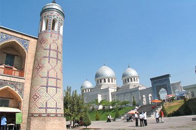 Khoja Akhrar Vali Juma Mosque