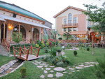 Shedevr Garden Restaurant