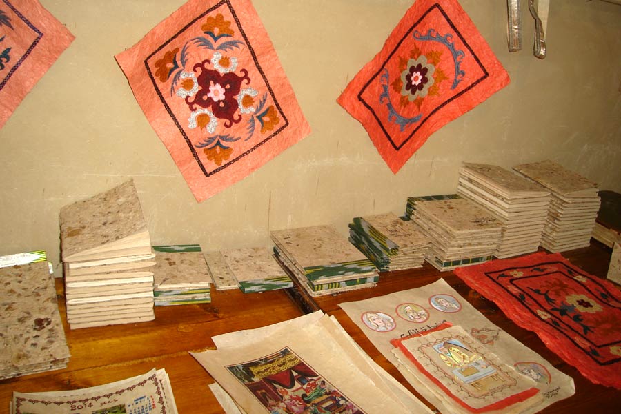 Buy traditional mulberry paper