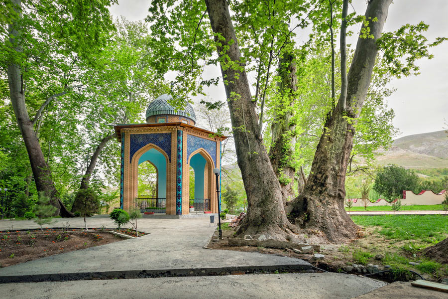 Сад Чор-Чинор в окрестностях Самарканда