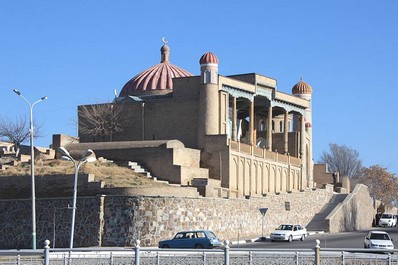 ハズラティ ヒズル モスク、サマルカンド