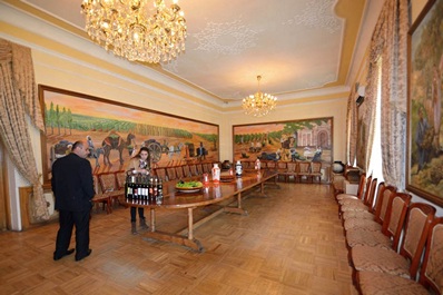 Museum of Winemaking at Khovrenko Winery