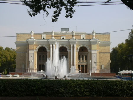 Я родилась и выросла в городе Ташкенте