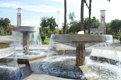 Fountains on the Square of Amir Temur, Tashkent