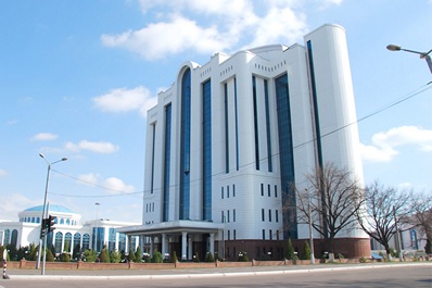 Le centre d’affaire Poytakht, Tachkent