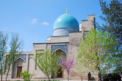 Mausoleo de Kaffal Shashi, Tashkent