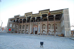 Mezquita Bolo-Khauz