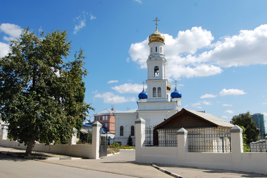 La Cathédrale de Saint Esprit, Saratov