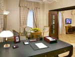 History luxe, Hilton Moscow Leningradskaya Hotel