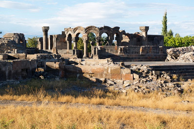 Templo Zvartnots, Armenia