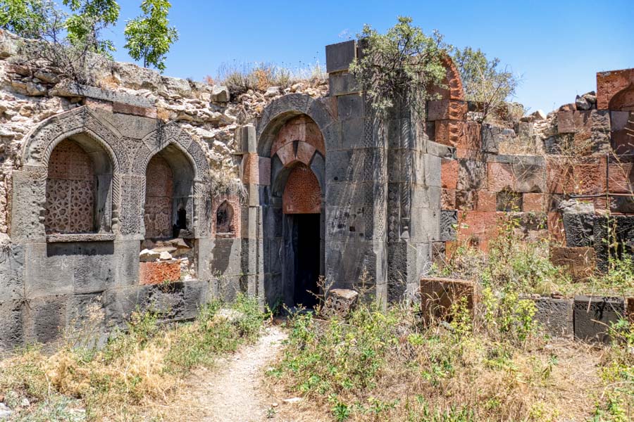 Havuts Tar Monastery near Garni Havuts Tar Monastery near Garni