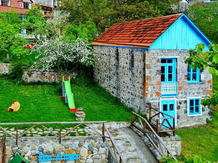 Toon Armeni Guest House