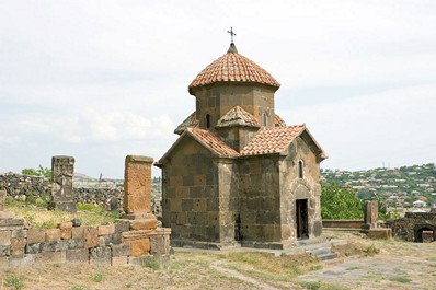  Karmravor Church