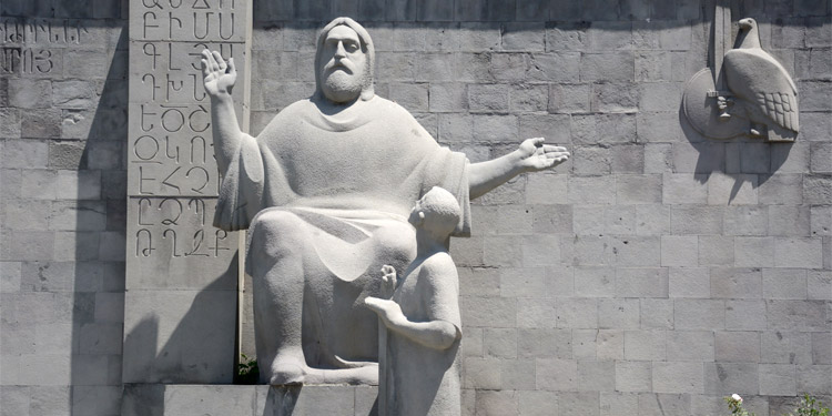 Viajes a la Iglesia San Mesrob Mashtots, Armenia