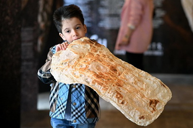 Lavash, Lavash Restaurant