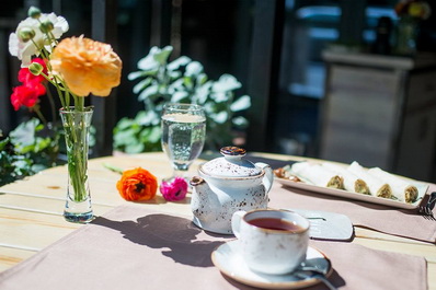 Restaurant, Lavash Restaurant