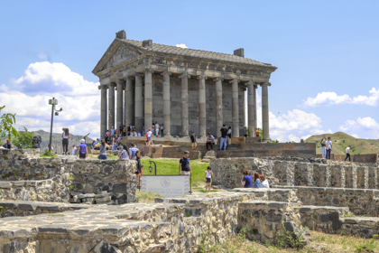 Templo del Sol, Garni