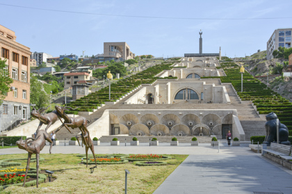 Monumento Cascada, Ereván