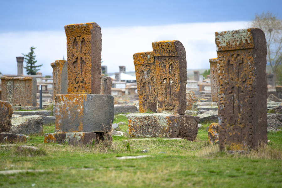 Noraduz Cemetery