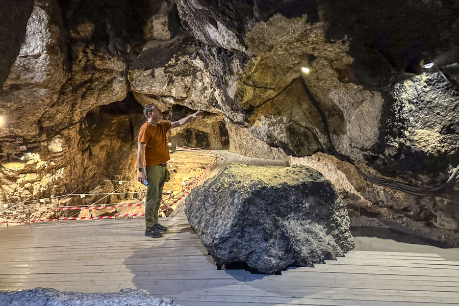 Areni Cave