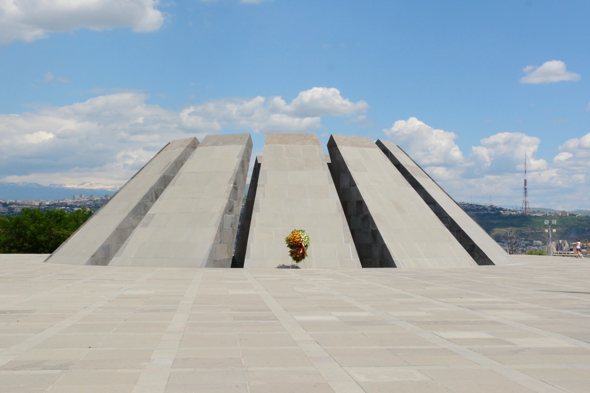 Tsitsernakaberd, Yerevan