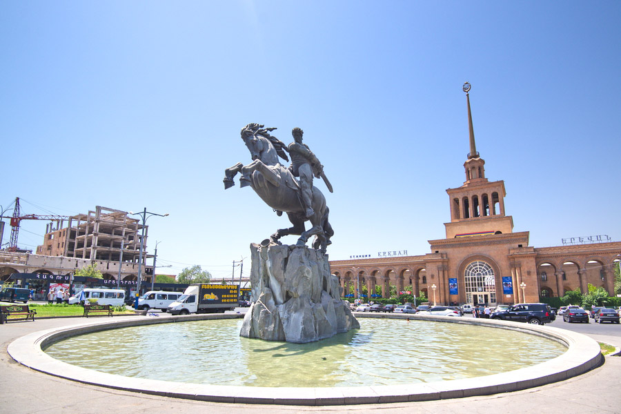 David di Sasun, Yerevan