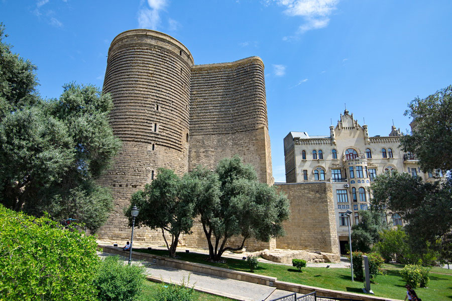Monumentos y Sitios de Interés en Azerbaiyán
